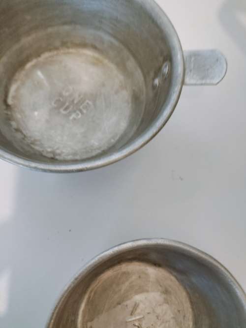 5 Piece Vintage Aluminum Measuring Set (3 of 3)