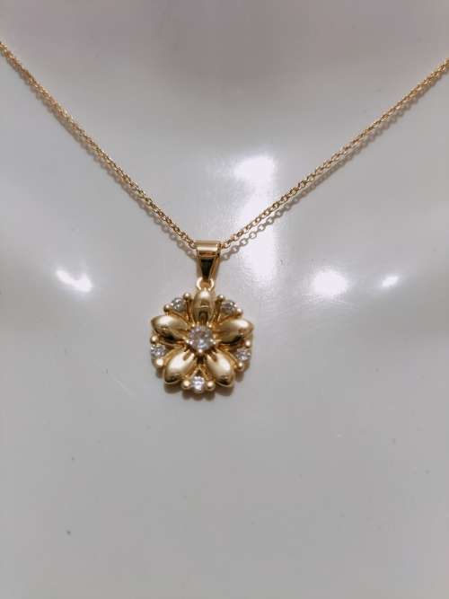 Gold Plated Pendant/Necklace (19 of 27)