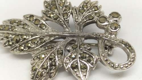 Stunning Vintage Brooch (10 of 37)
