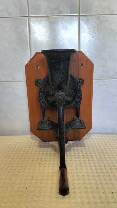 Antique Spong & Co. 1800`s No 3 Coffee Grinder Mounted - Complete And Working