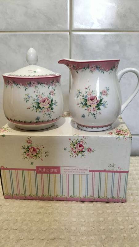 Ashdene Sugar Bowl & Creamer