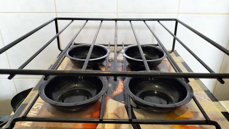 Non Stick 4 Person Gourmet Set