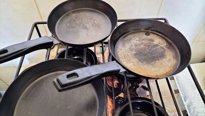 Non Stick 4 Person Gourmet Set