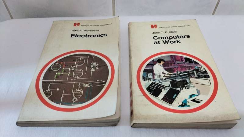 Roland Worcester & John O.E. Clark - Electronics/Computers At Work - Vintage(1969) - Paperback