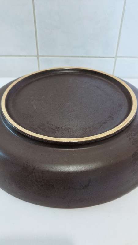 Quality Large Glazed Pottery Serving or Fruit Bowl