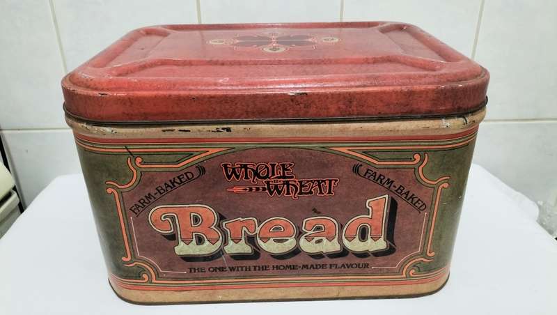 Vintage Extra Large Hinged Bread Tin