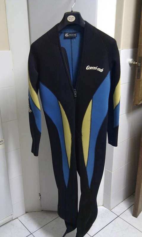 Cressi-sub scuba dive wet suite