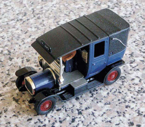 Matchbox Models of Yesteryear - 1907 Unic Taxi