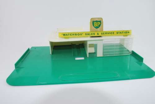 Matchbox BP Service station Parts