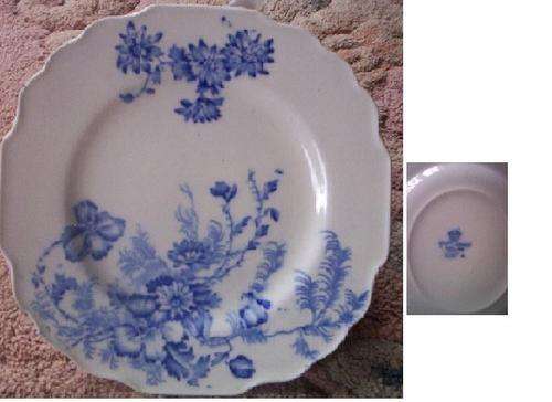 Very pretty Blue and White plate