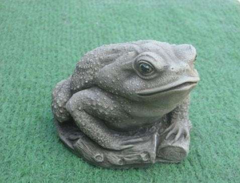 Cement Garden Ornament - Frog