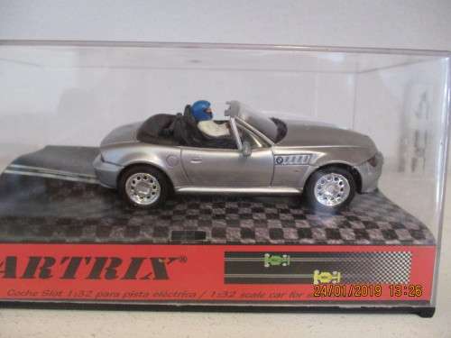1/32 SCALE CARTRIX SLOT CAR BMW Z3