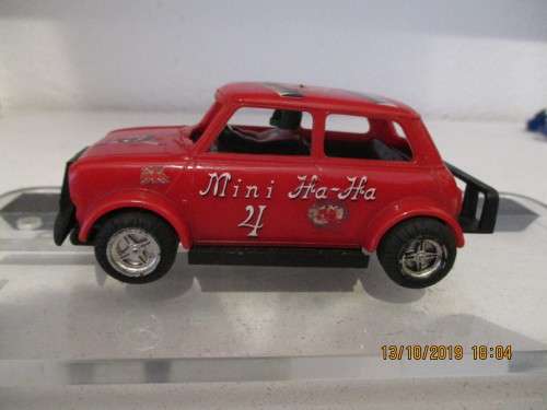 1/32 SCALE SCALEXTRIC SLOT CAR MINI HA-HA