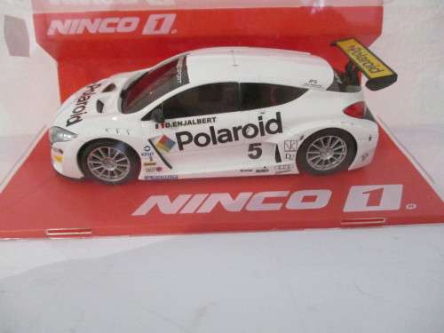 1/32 SCALE NINCO SLOT CAR RENAULT MEGANE TROPHY 09