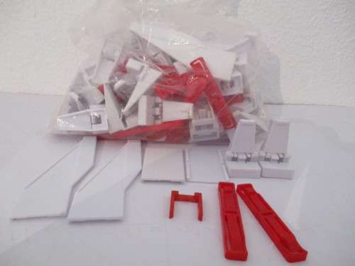 1/32 SCALE CARRERA TRACK AND BARRIER CONNECTORS (PKT FULL)