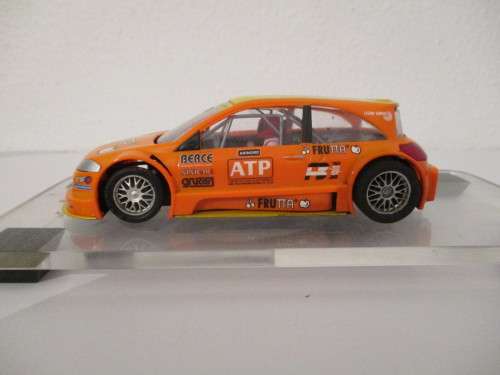 1/32 SCALE NINCO SLOT CAR RENAULT MEGANE (SPARES OR REPAIRS)