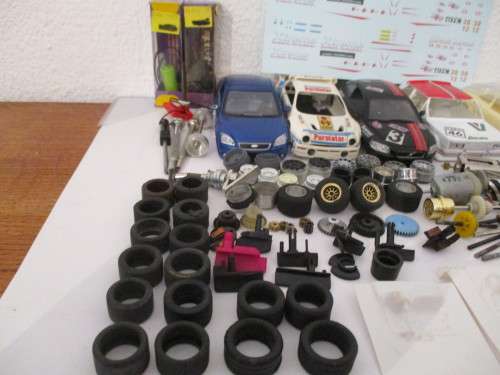 1/32 SCALE SLOT CAR BITS AND PIECES AND ODDS AND ENDS,NINCO,SCX,SCALEXTRIC AND CARRERA.