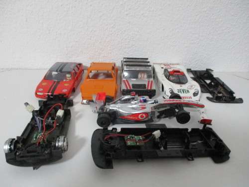 1/32 SCALE SLOT CAR BODIES AND CHASSIS