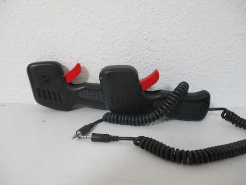 1/32 SCALE NINCO SLOT CAR HAND CONTROLS X2