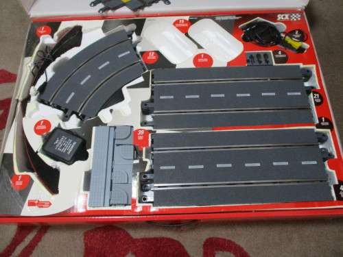 1/32 SCALE SCX SLOT CAR SET.(NO CARS)