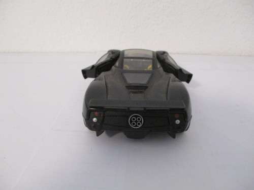 1/24 SCALE MONDO MOTORS DIE CAST PAGANI (MIRRORS MISSING)