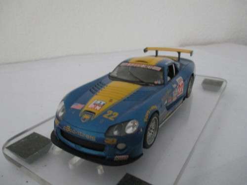 1/32 SCALE HORNBY SLOT CAR DODGE VIPER (WITH LIGHTS)