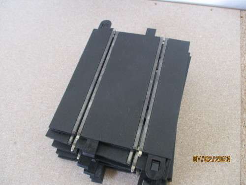 1/32 SCALE SCALEXTRIC SPORT TRACKS( X6 HALF STRAIGHTS)