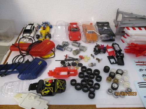 1/32 SCALE SLOT CAR SCALEXTRIC ,SCX,AND NINCO BITS AND PIECES AND ODDS AND ENDS,