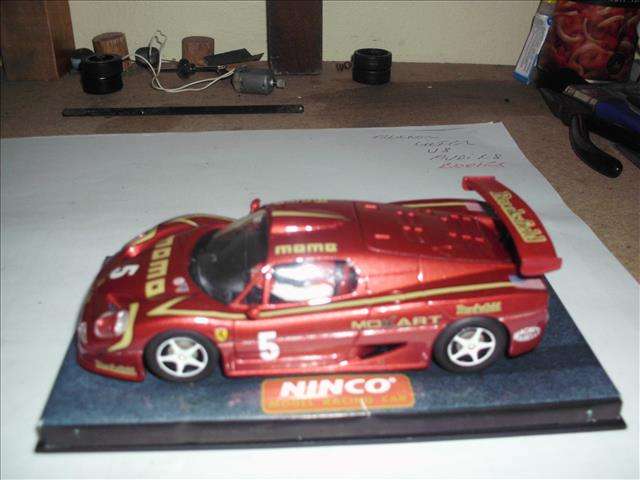 1:32 SCALE SLOT CAR - NINCO FERRARI F50 SPECIAL EDITION "MOMO"