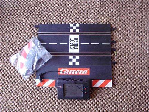 1"32 SCALE SLOT CAR TRACK - CARRERA DIGITAL LAP COUNTER