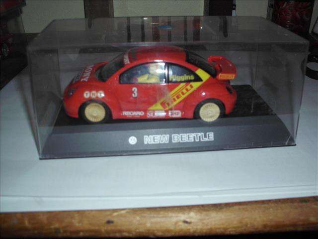 1:32 SCALE SLOT CAR - HORNBY VW BEETLE
