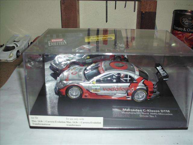 1:32 SCALE SLOT CAR - CARRERA EVOLUTION MERCEDES C-CLASS DTM