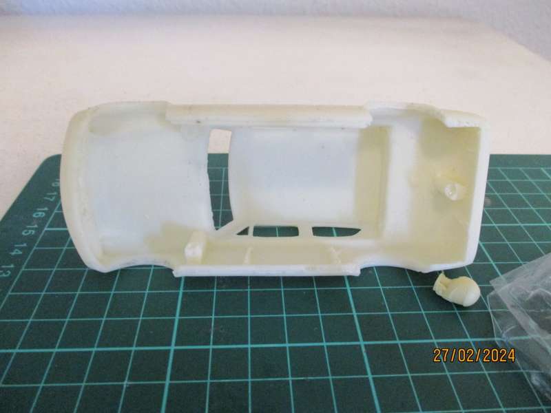 1/32 SCALE RESIN SLOT CAR BODY ANGLIA.