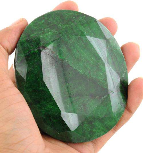 1795 Carat Certified Oval Shape Gigantic Natural Emerald Gemstone