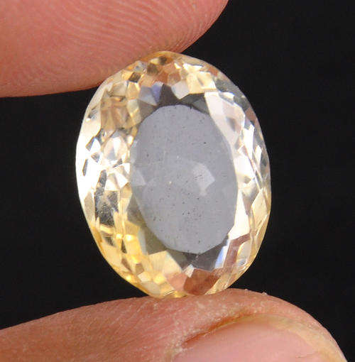 11.35 Ct IGLI Certified Oval Untreated Citrine Gemstone - AAA Quality - IGLI Certified