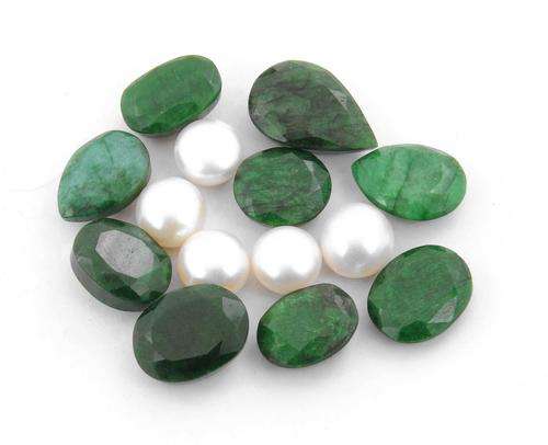 116.10 Ct Loose Natural Emerald and Pearl Gemstone Lot