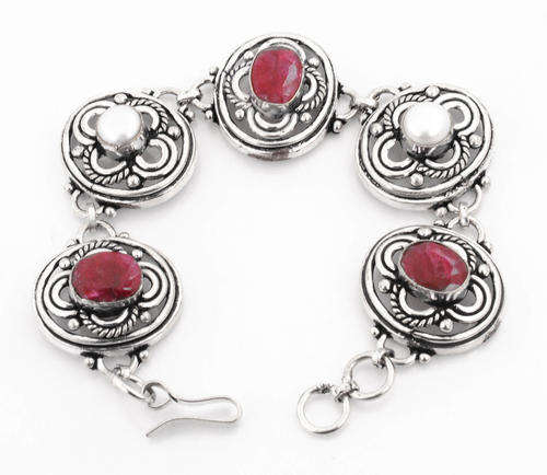 Handmade in India 218 Carat Ruby Gemstone Silver Bracelet