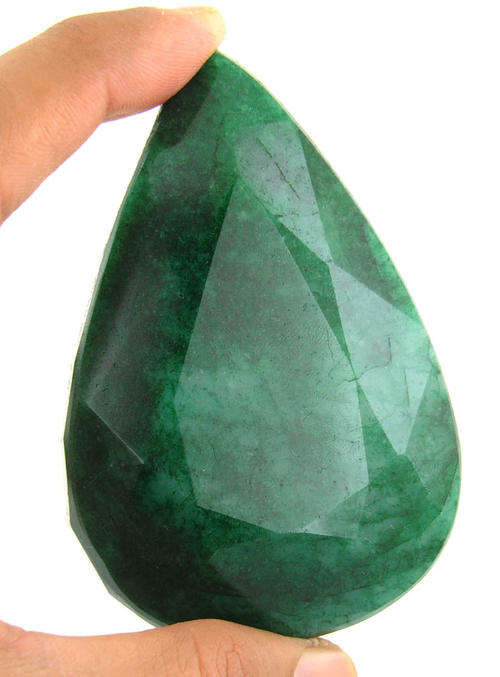 MGL Certified 973.85 Carat Natural Emerald Gemstone-82mm/55mm