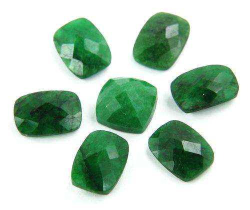 38.65 Carat Natural Green Emerald Gemstone Lot