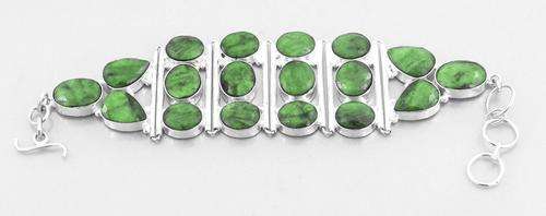 39 Gm Designer Emerald Green Beryl Gemstone Bracelet in Silver Alloy