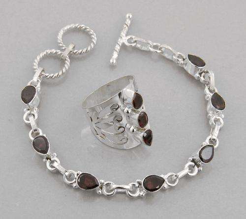 16 Gm Garnet Gemstone Silver Ring and Bracelet set