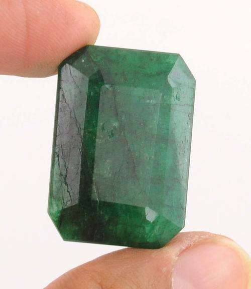 71 Carat Certified Emerald Cut Green Emerald Gemstone - MGL India Certified Stone
