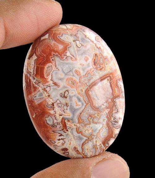 85 Carat Oval Shape Agate Gemstone-Brazilian Mines Stone
