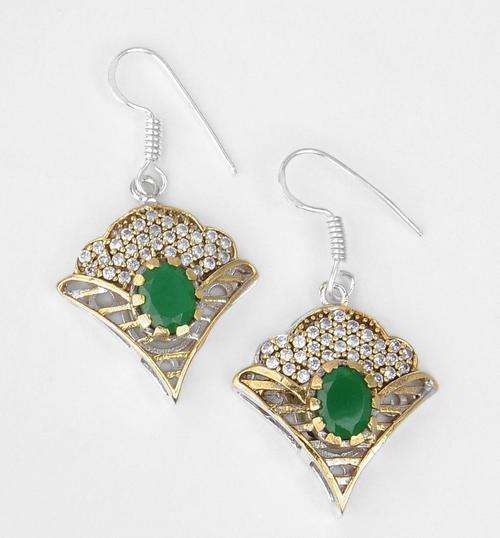 10 Gm Emerald Gemstones Earrings Victorian Style
