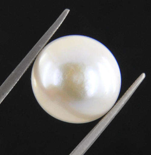 11.62 Carat Certified Cabochon Pearl Gemstone