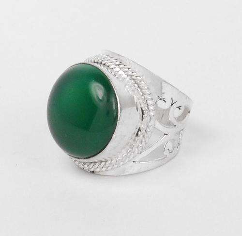 9.5 Gm Green Onyx Gemstone Silver Ring