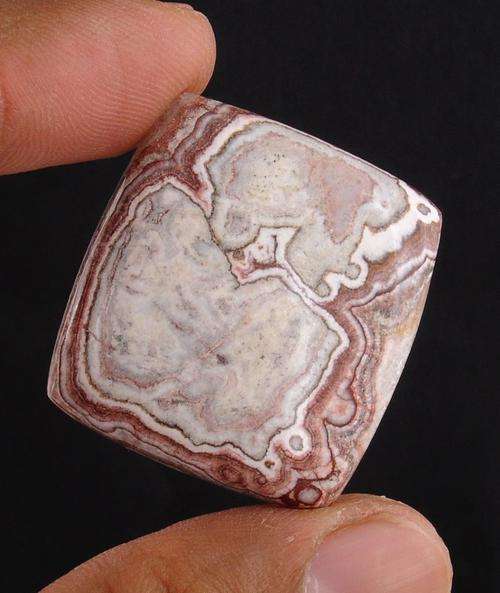 75.65 Carat Cushion Cabochon Shape Agate Gemstone
