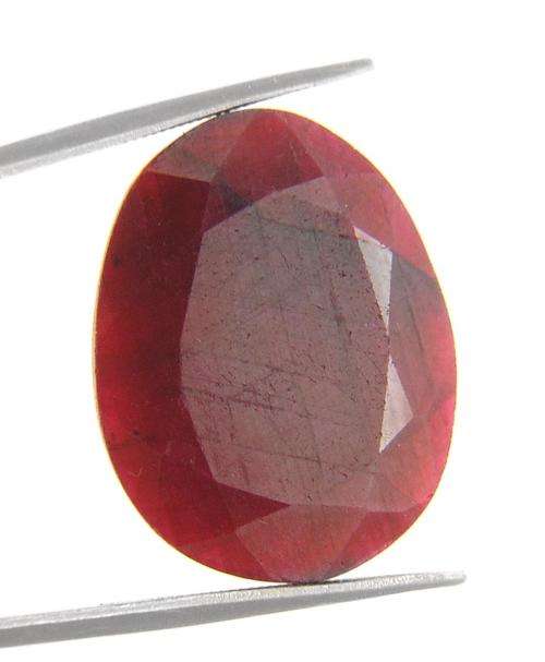 21.95 Ct Certified Oval Faceted Ruby Gemstone - 22mm/17mm