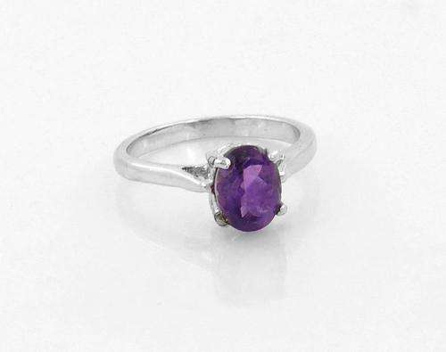 3.5 Gm Oval Brazil Mines Natural Amethyst Gemstone 925 Silver Ring