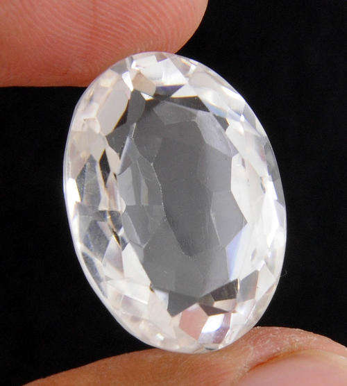 46 Ct Oval Shape White Quartz Gemstone